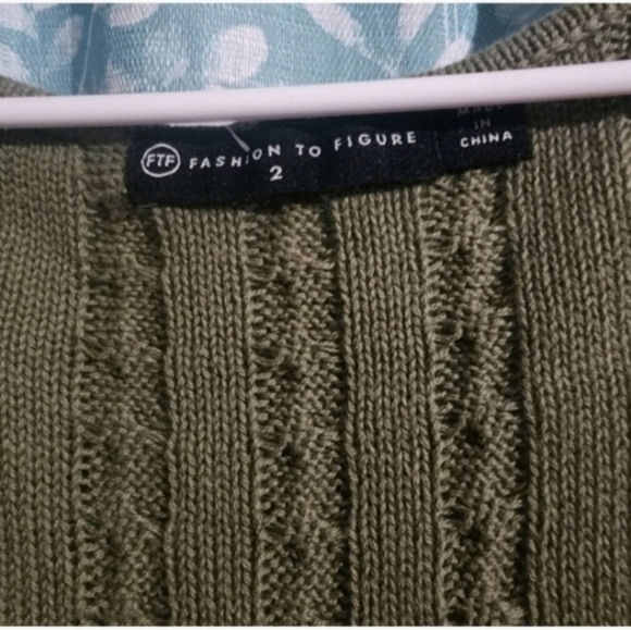🍂🍁Nwot Fashion to figure size 2 sweater - Picture 6 of 6